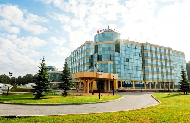 Ramada by Wyndham Yekaterinburg Hotel & Spa