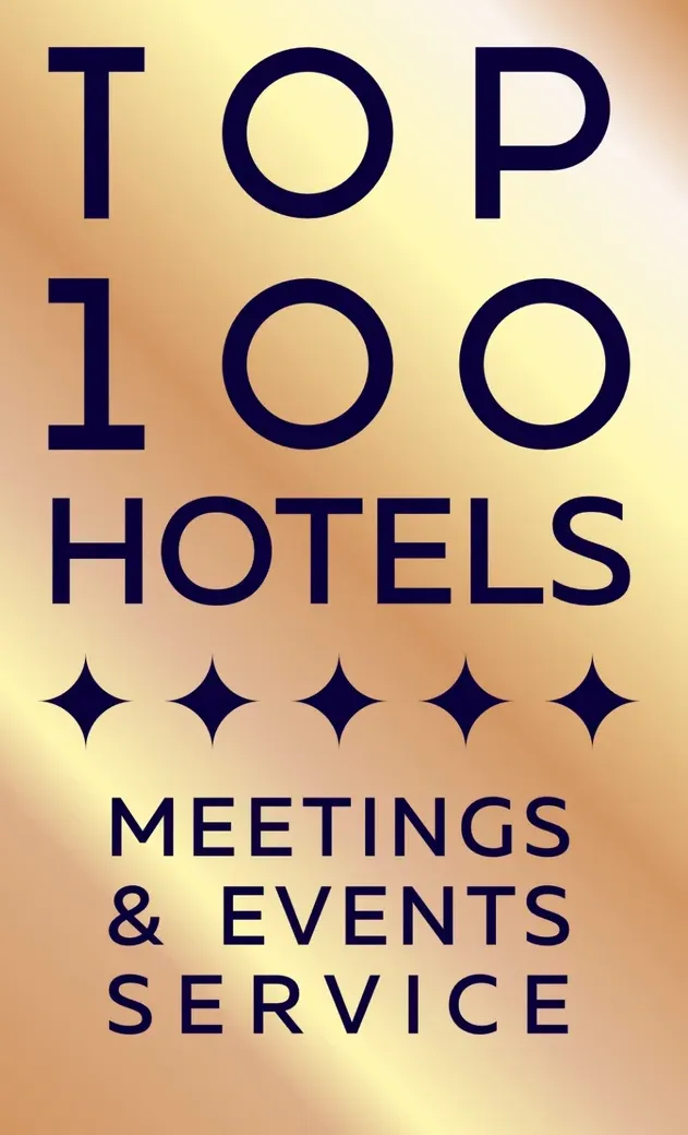 Астро Плаза (Astro Plaza Hotel)