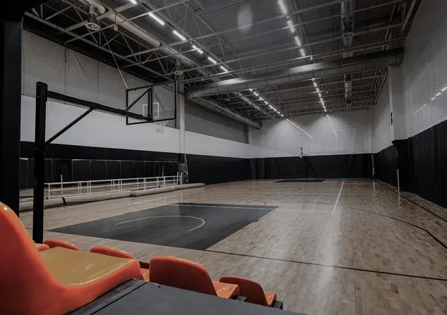 Campus Шелепиха Манеж