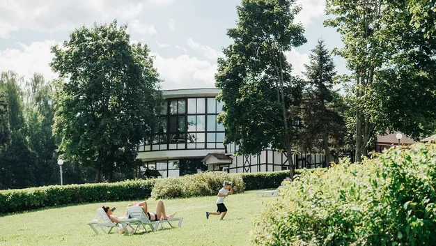 LESNOY Country House