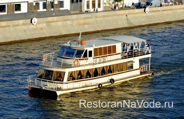 Компания "Ресторан на воде"