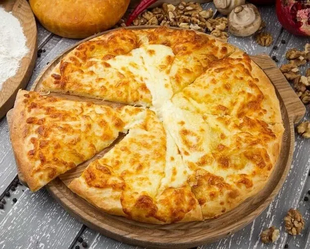 Батоно